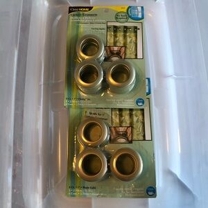 NWT Bundle of Grommets, Templates, Yo-Yo Maker, Beads,…